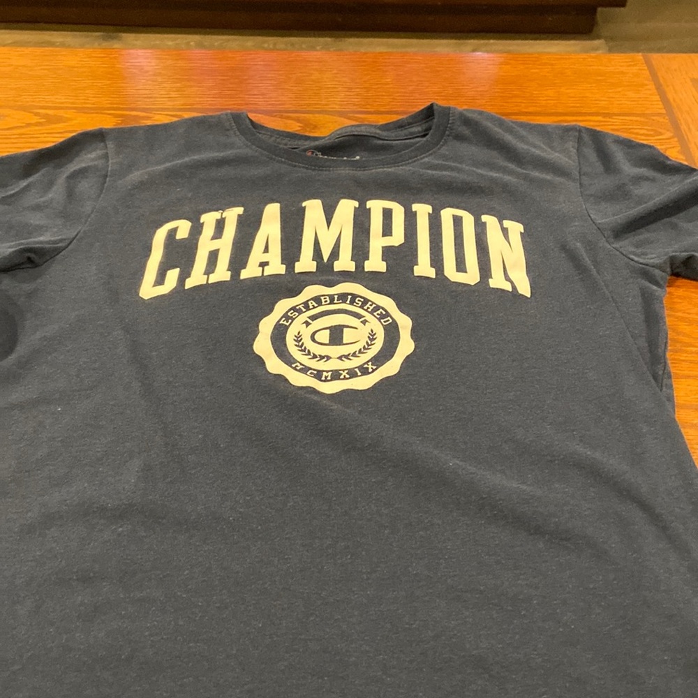 Champion TShirt